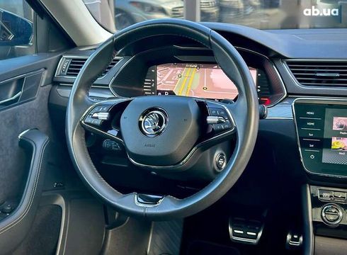 Skoda Superb 2022 - фото 30