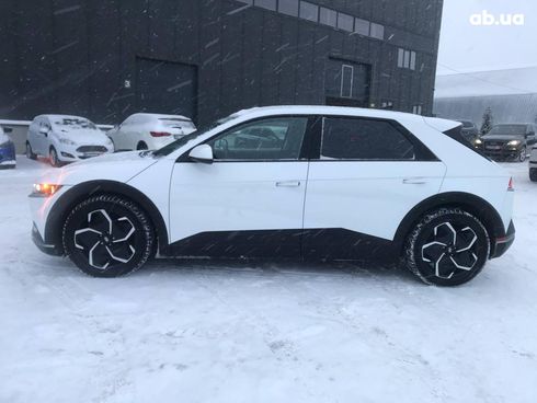 Hyundai Ioniq 2022 белый - фото 4