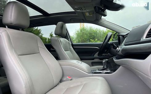 Toyota Highlander 2017 - фото 10