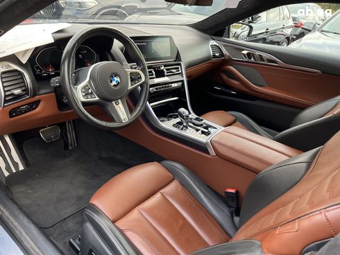 BMW 8 серия 2021 - фото 37