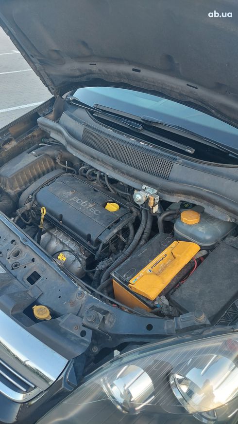 Opel Zafira 2012 черный - фото 18