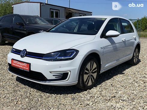 Volkswagen e-Golf 2020 - фото 4