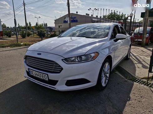 Ford Fusion 2013 - фото 3