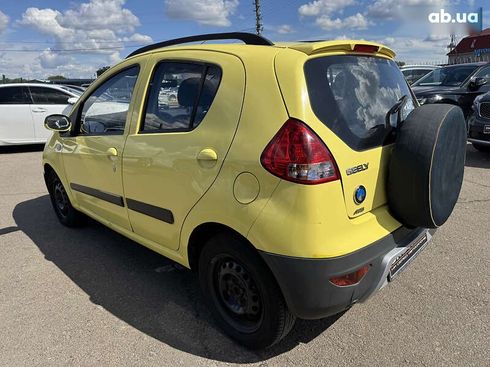 Geely GX-2 2013 - фото 8
