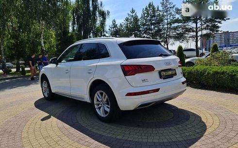 Audi Q5 2018 - фото 5
