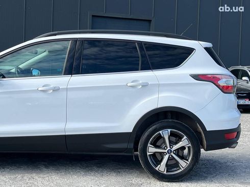 Ford Escape 2016 белый - фото 6