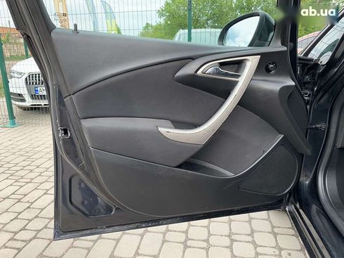 Opel Astra 2013 - фото 24