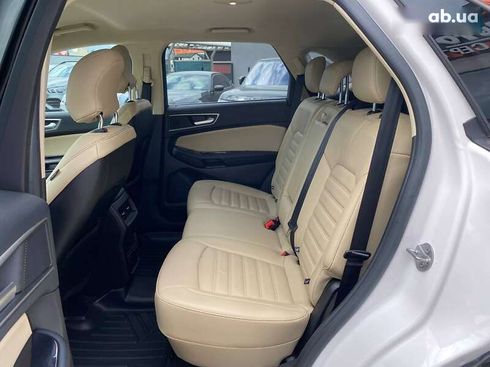 Ford Edge 2016 - фото 22