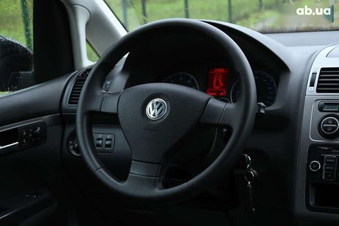 Volkswagen Touran 2009 - фото 26