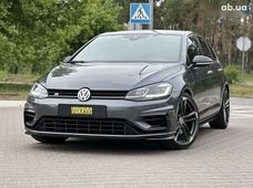 Продаж вживаних Volkswagen Golf R в Києві - купити на Автобазарі