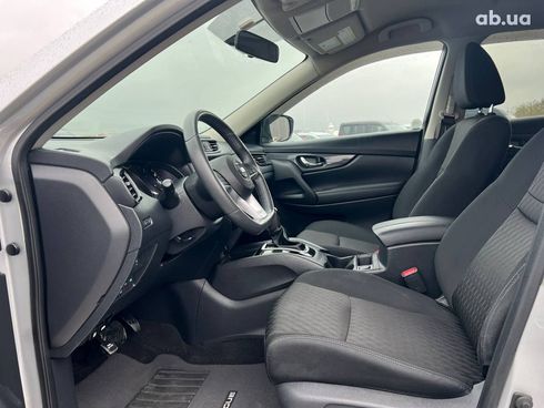 Nissan Rogue 2017 серый - фото 19