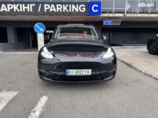 Продаж вживаних Tesla Model Y 2022 року - купити на Автобазарі