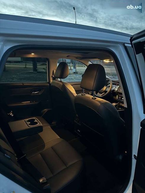 Nissan Rogue 2024 - фото 18