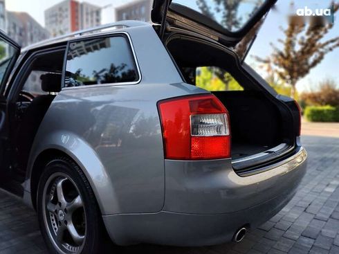Audi A4 2004 - фото 14
