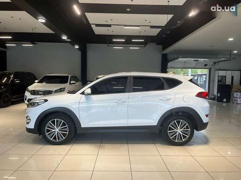 Hyundai Tucson 2015 - фото 8