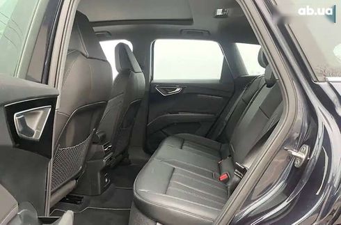Audi Q4 e-tron 2023 - фото 12