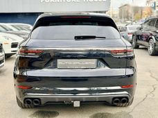 Продаж вживаних Porsche Cayenne 2019 року - купити на Автобазарі