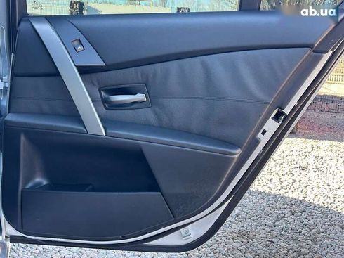 BMW 5 серия 2004 - фото 29