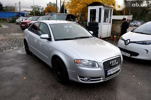 Audi A4 2005 - фото 11