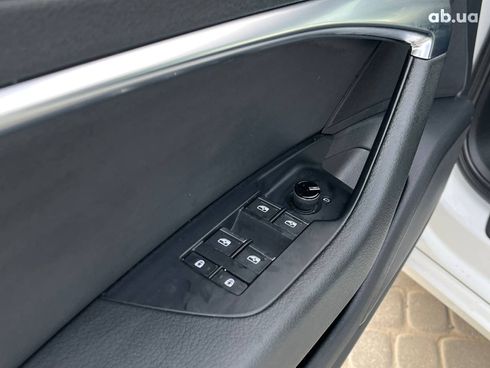 Audi A6 2019 белый - фото 23