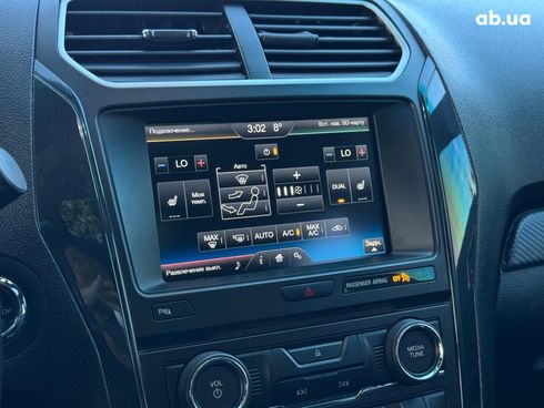 Ford Explorer 2016 черный - фото 85