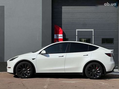 Tesla Model Y 2022 - фото 6