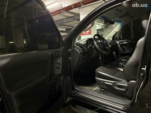 Toyota Land Cruiser Prado 2016 - фото 20