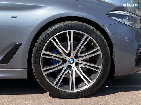 BMW 5 серия 2018 - фото 18