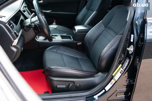 Toyota Camry 2015 - фото 17