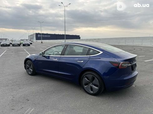 Tesla Model 3 2019 - фото 19