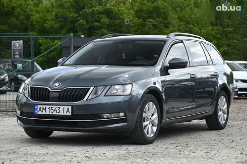 Skoda Octavia 2017 - фото 6
