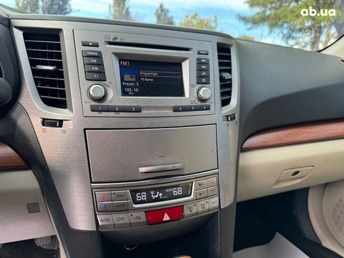 Subaru Outback 2013 синий - фото 25