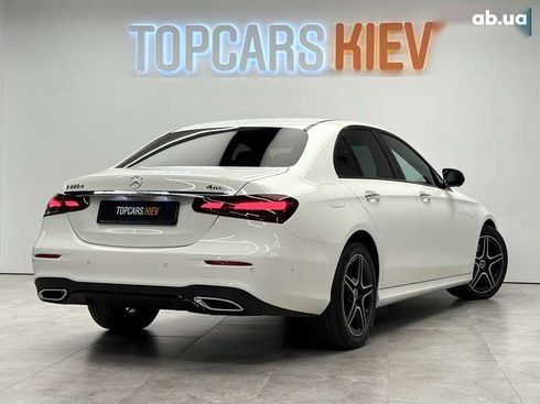Mercedes-Benz E-Класс 2022 - фото 8