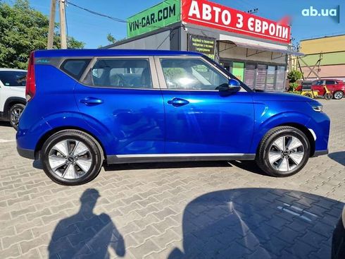 Kia Soul EV 2021 - фото 10