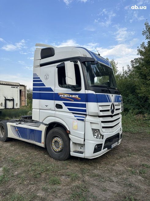 Mercedes-Benz Actros 2012 белый - фото 13
