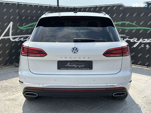 Volkswagen Touareg 2018 - фото 4