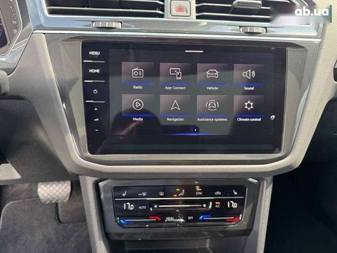 Volkswagen Tiguan 2022 - фото 18