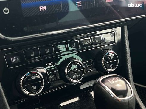 Skoda Superb 2018 - фото 29