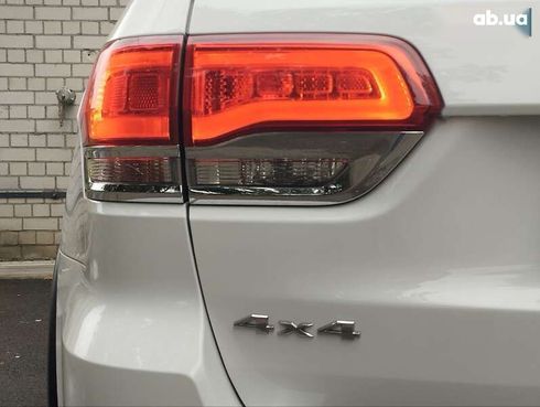 Jeep Grand Cherokee 2017 - фото 12