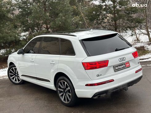 Audi Q7 2017 белый - фото 26