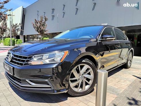 Volkswagen Passat 2017 - фото 3