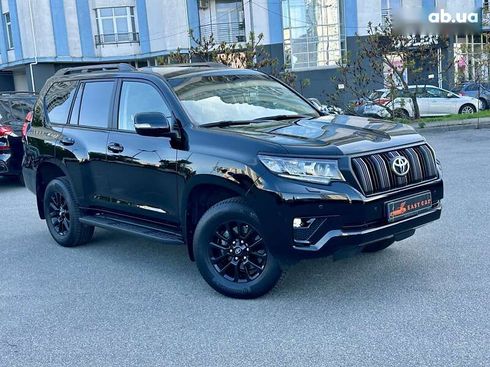 Toyota Land Cruiser Prado 2023 - фото 3