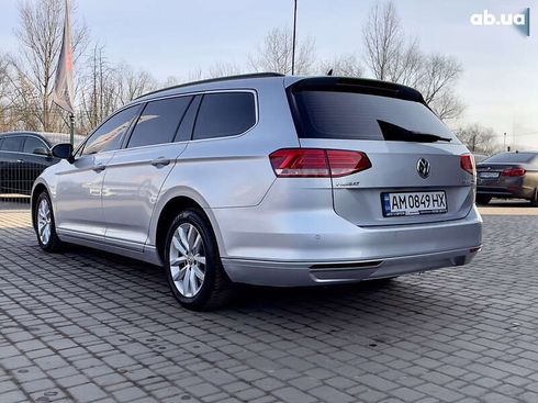 Volkswagen Passat 2016 - фото 21