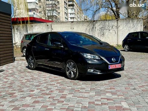 Nissan Leaf 2018 - фото 11