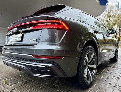 Audi Q8 2019 - фото 13