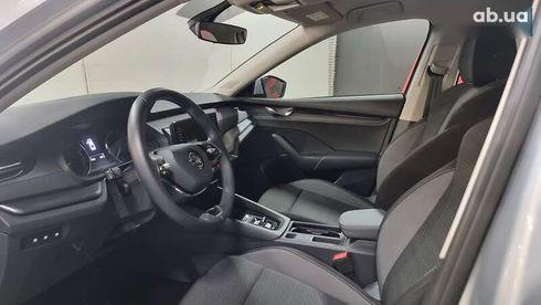Skoda Octavia 2023 - фото 13