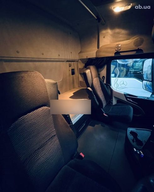 Mercedes-Benz Actros 2013 - фото 9