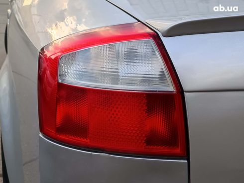 Audi A4 2002 серый - фото 12