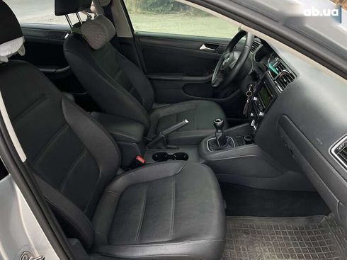 Volkswagen Jetta 2012 - фото 19