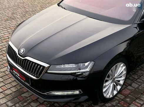 Skoda Superb 2020 - фото 12